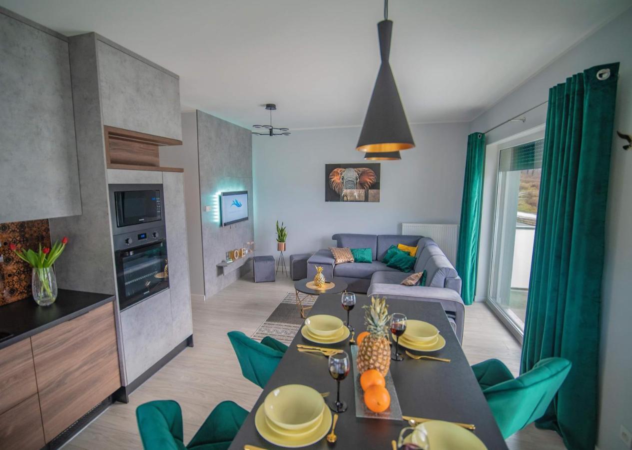 Apartament W Cieplicach Deluxe Jelenia Gora Exterior photo
