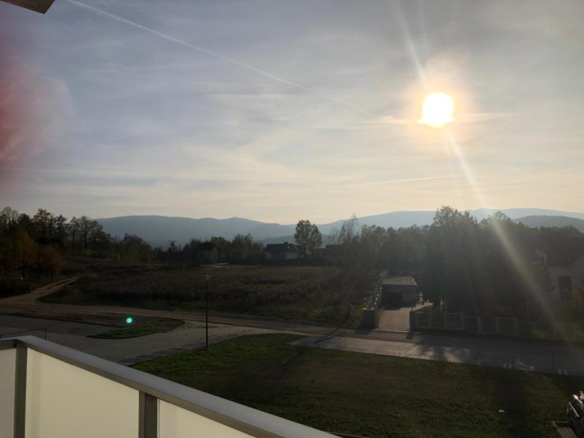 Apartament W Cieplicach Deluxe Jelenia Gora Exterior photo