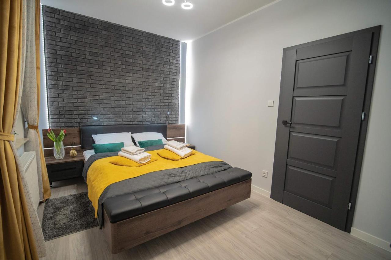 Apartament W Cieplicach Deluxe Jelenia Gora Exterior photo